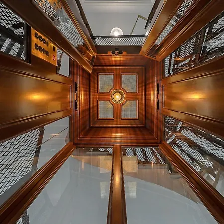 Belle Epoque Hotel